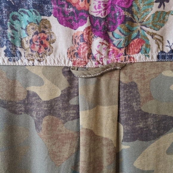 Anthropologie Pilcro Relaxed Camo Leopard Floral button down Tunic Size XS - Picture 8 of 9